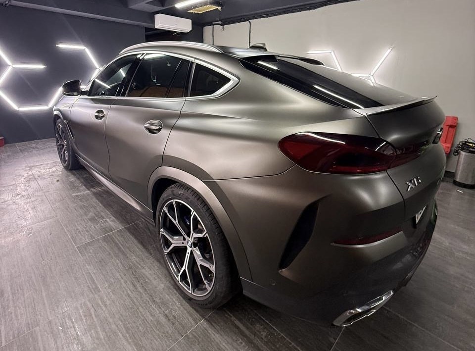 BMW X6 после оклейки защитной плёнкой PPF